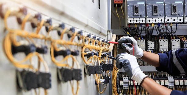 Professional Electrician technician working in Moroni, UT